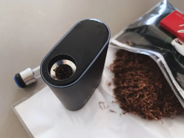 c-vapor4にシャグを詰める